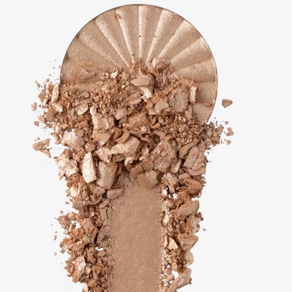 Ofra Cosmetics Shimmering Baked Highlighter in Rodeo Drive, NIB - Picture 7 of 8